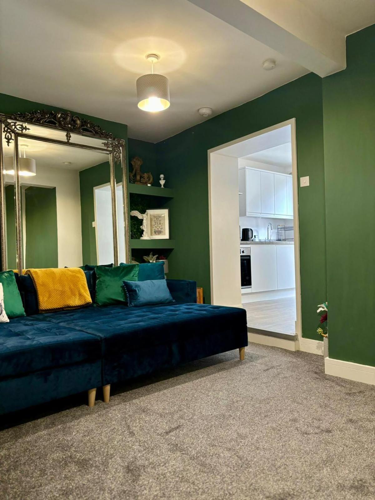 Stylish And Chic Seaside Apartment Southend-on-Sea Exterior foto