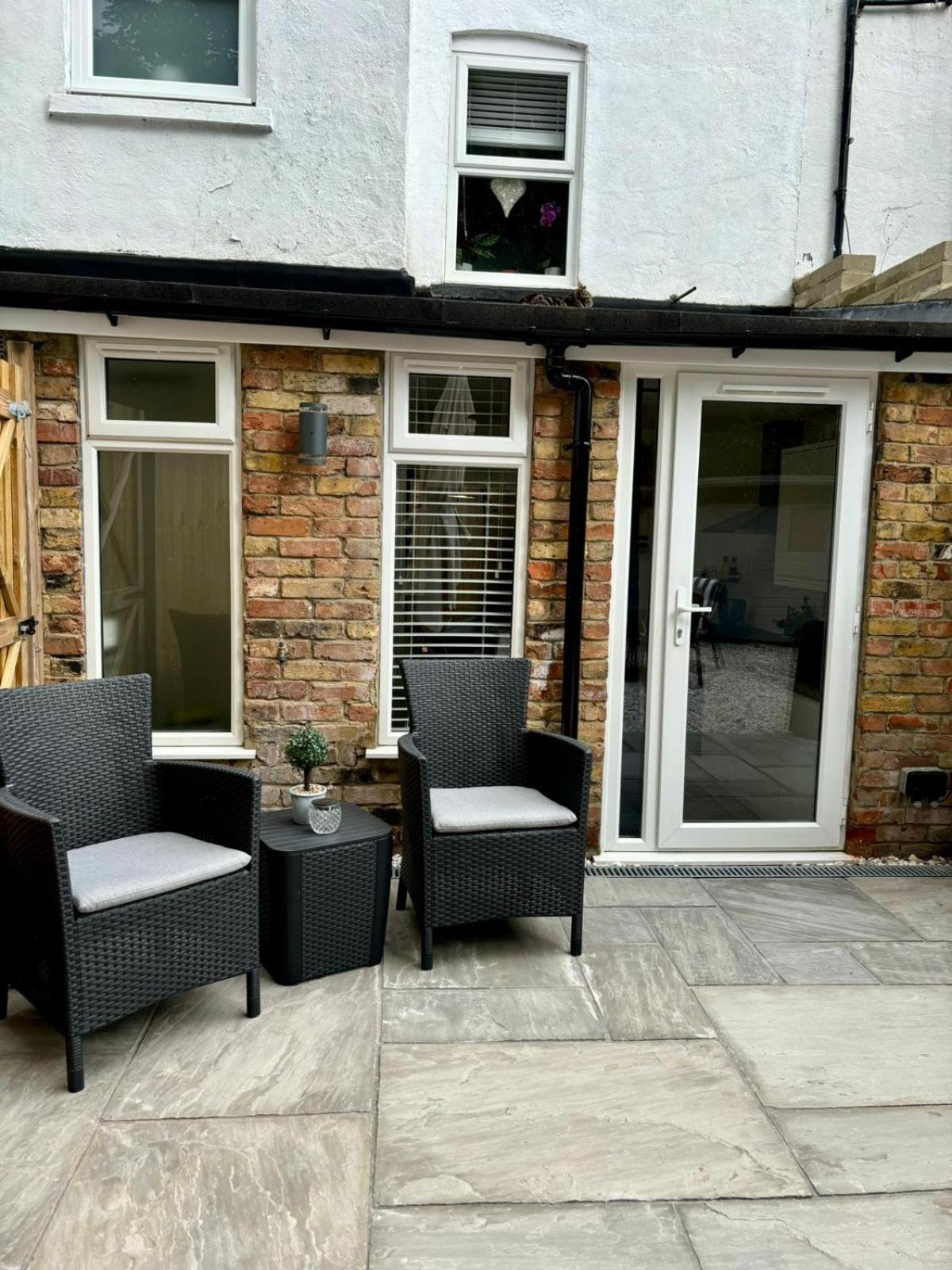 Stylish And Chic Seaside Apartment Southend-on-Sea Exterior foto